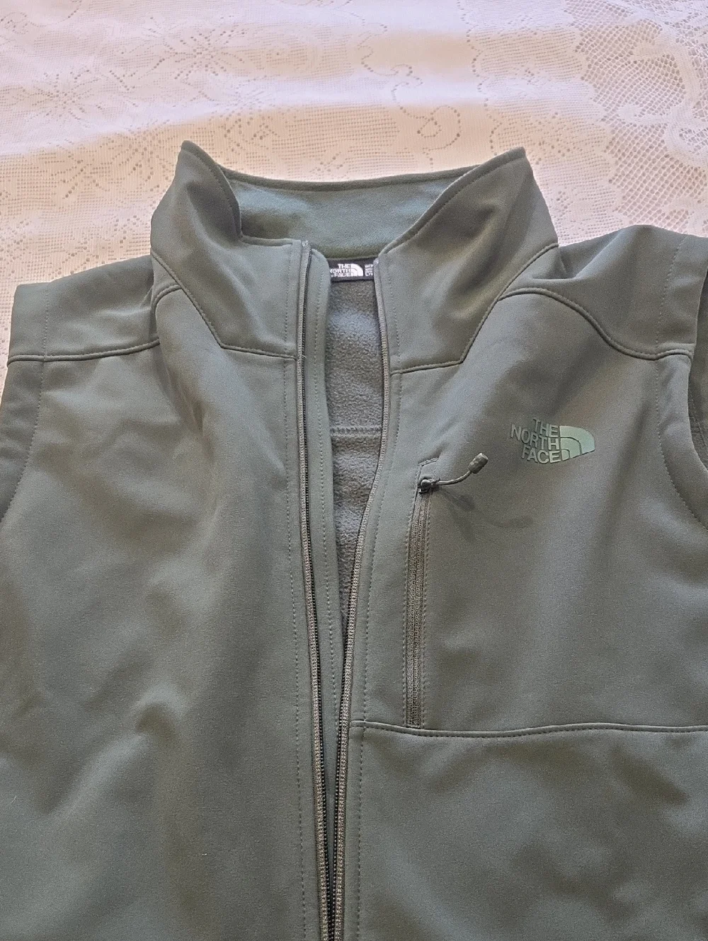 Men’s North Face Green Golf Warm Weather Vest Sz Large
